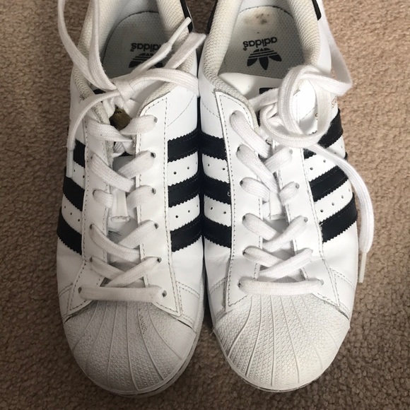 adidas superstars - Picture 2 of 2